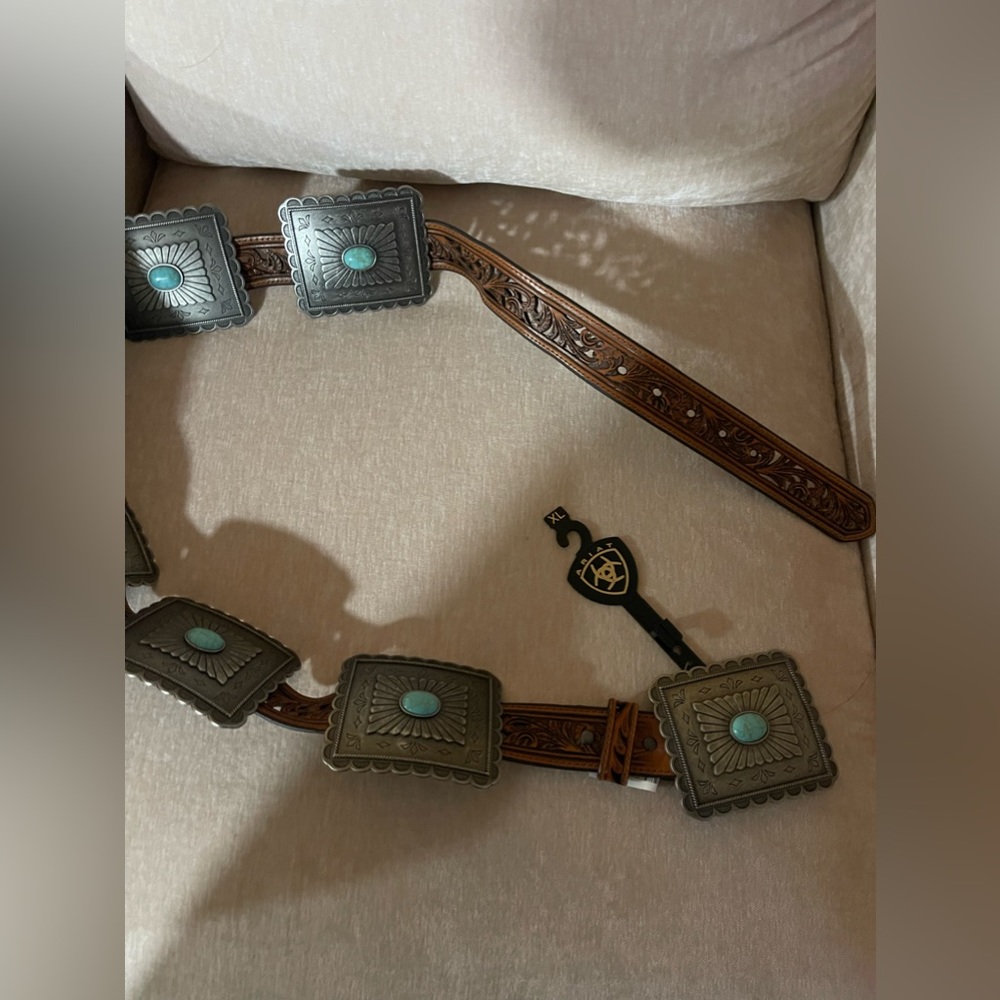 Women’s western belt